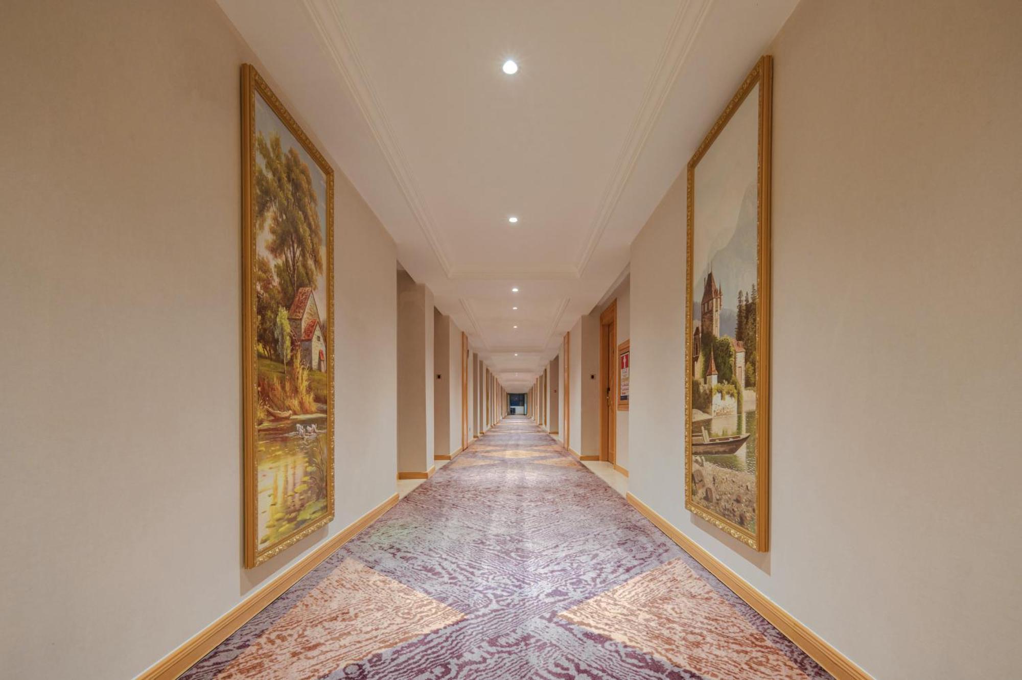 Vienna Hotel Shenzhen Fuyong Subway Station Экстерьер фото