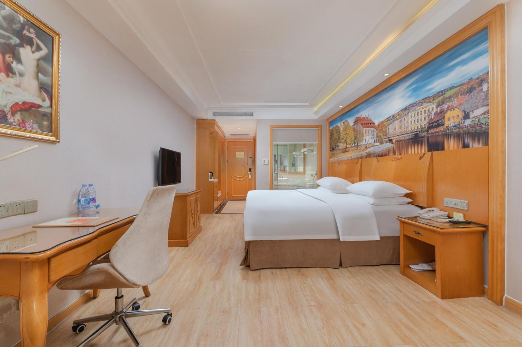 Vienna Hotel Shenzhen Fuyong Subway Station Экстерьер фото